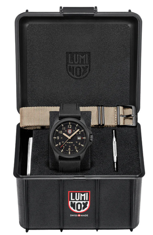 Luminox Atacama Field 43mm Urban Adventure Set Watch XL.1970.SET - detail view