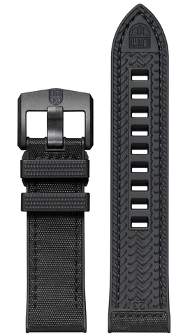 Luminox Atacama Field 43mm Urban Adventure Watch XL.1961 - detail view