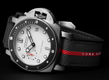 Panerai Watch Submersible Luna Rossa 42mm White PAM01579 Pre-Order