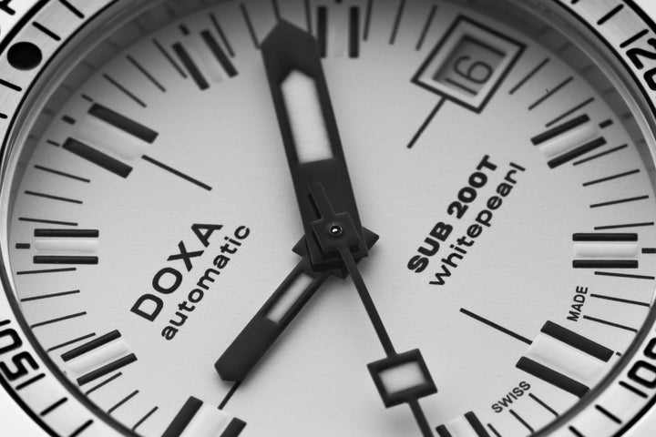 Doxa SUB 200T Whitepearl Iconic Bracelet Watch