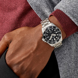 Seiko Prospex Solar Divers Pure Black Watch