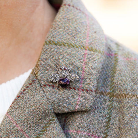 Sterling Silver Blue John Garnet and Marcasite Bee Brooch, M332.