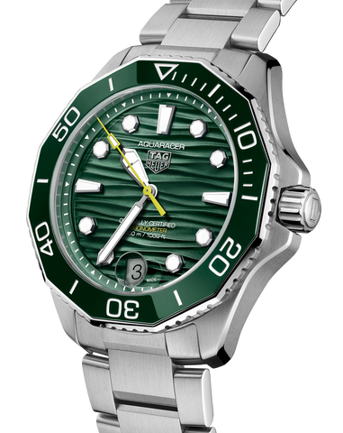 TAG Heuer Aquaracer Professional 300 Bracelet Watch
