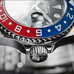 Davosa Ternos Professional GMT Penta Bracelet Watch detailed product view