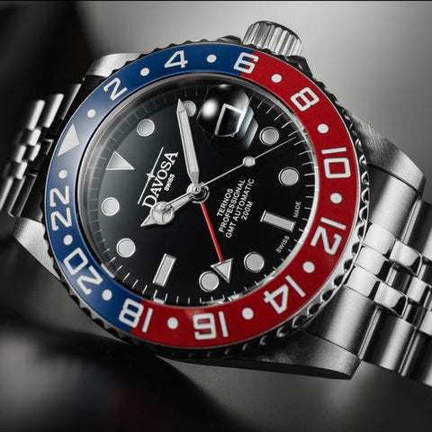 Davosa Ternos Professional GMT Penta Bracelet Watch detailed product view