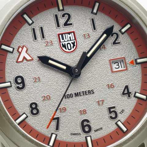 Luminox Bear Grylls Survival 3710 Land Series Watch XB.3717 - detail view
