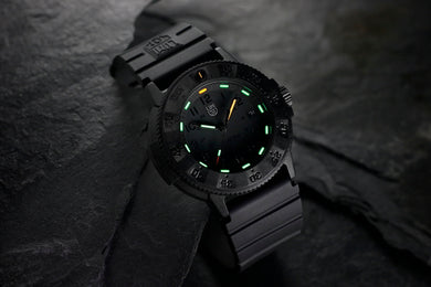 Luminox Sea The Original Navy Seal 3000 EVO Series Watch XS.3001.EVO.BO.S - UV light view
