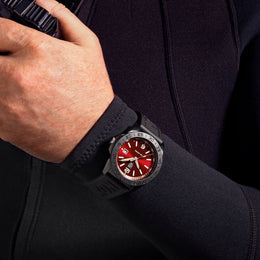 Luminox Pacific Diver Black Steel Red Watch XS.3135.B - detail view