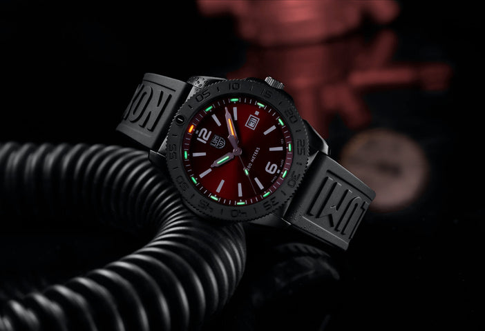 Luminox Pacific Diver Black Steel Red Watch XS.3135.B - UV light view