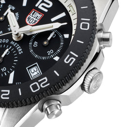 Luminox Sea Pacific Diver Chronograph 3140 Black White Watch XS.3141 - detail view