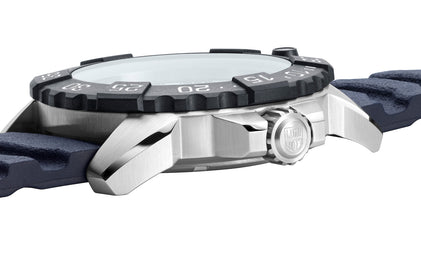Luminox Navy Seals RSC 3250 Series Watch XS.3253.CB - detail view