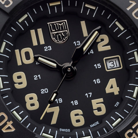 Luminox Navy Seal 3500 Series Watch XS.3510 - detail view