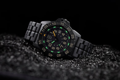 Luminox Navy Seal 3500 Series Watch XS.3510 - UV light view