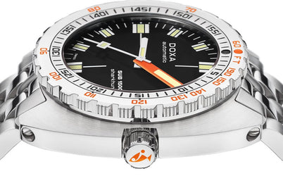 Doxa SUB 1500T Sharkhunter Bracelet Watch product image