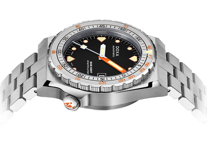 Doxa SUB 600T Sharkhunter Bracelet Watch product image