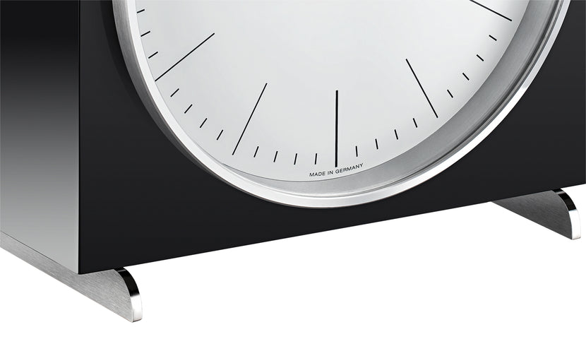 Junghans Max Bill Tischuhr Clock
