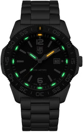 Luminox Pacific Diver Mens Watch 3122 - detail view