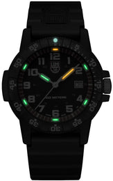 Luminox Leatherback Sea Turtle Giant 0320 Series Watch XS.0335 - detail view