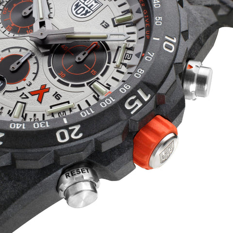 Luminox Bear Grylls Survival Master Watch XB.3748 - detail view