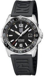 Luminox Pacific Diver 42mm 3100 Series Watch XS.3101 - detail view