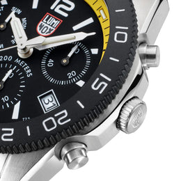 Luminox Pacific Diver Chronograph 44mm 3140 Series Watch XS.3145.M - detail view