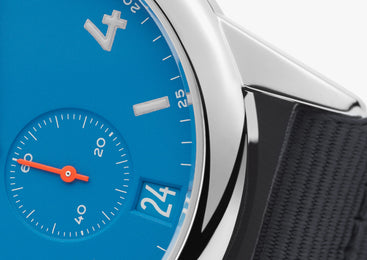 Nomos Glashutte Club Automat Datum Signalblau Sapphire Crystal Watch