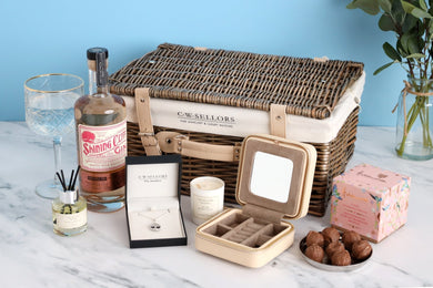 The Ashbourne Hamper, S251