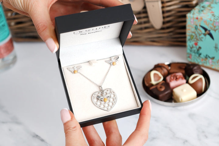 The Bee Happy Hamper