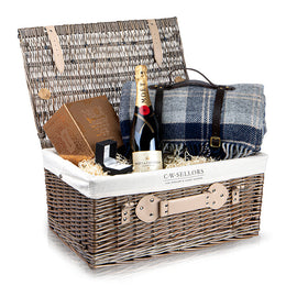 The Champagne Chocolate Proposal Picnic Hamper