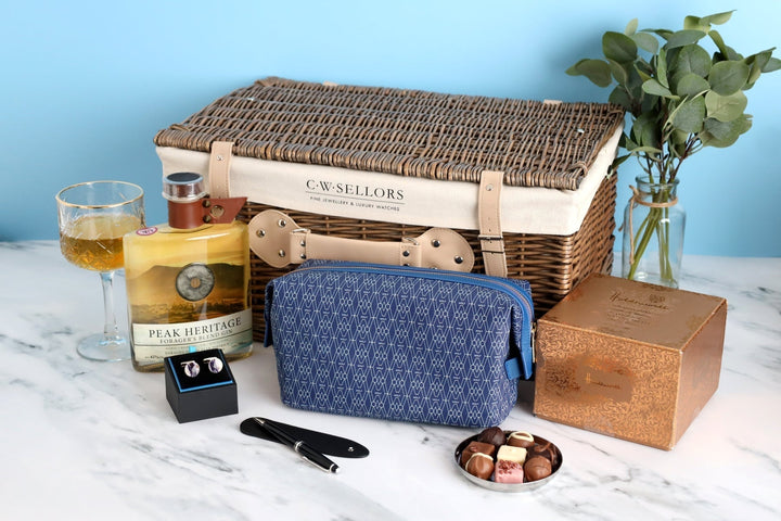 The Chesterfield Hamper, S243