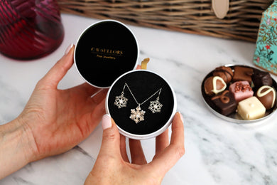 The Christmas Wishes Hamper