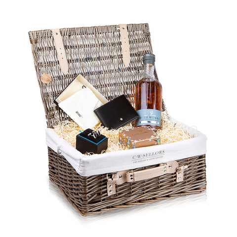 The Dark Peak Hamper