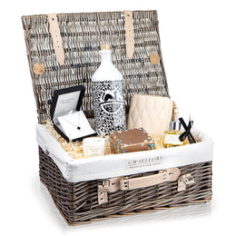 The Ladybower Hamper
