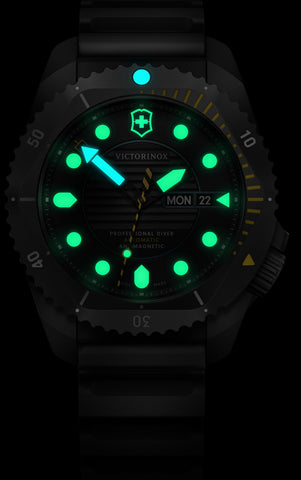 Victorinox Watch Dive Pro Automatic Three Hands Titanium
