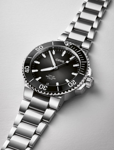 Oris Aquis Date Calibre 400 Anthracite Bracelet