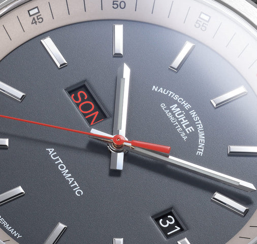 Muhle Glashutte The 29er Tag Datum Watch