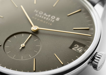 Nomos Glashutte Orion Neomatik 41 Date Olive Gold Sapphire Crystal