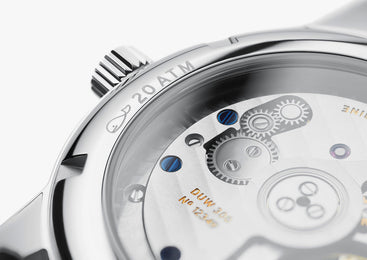 Nomos Glashutte Club Neomatik Signalrot Sapphire Crystal