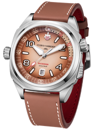 Cuervo y Sobrinos Buceador Caribe Divers Cayo Coco Beach Watch