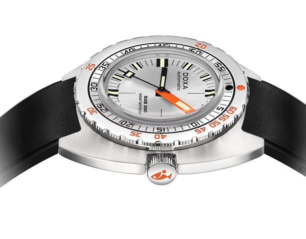 Doxa SUB 300 COSC Searambler Rubber Watch