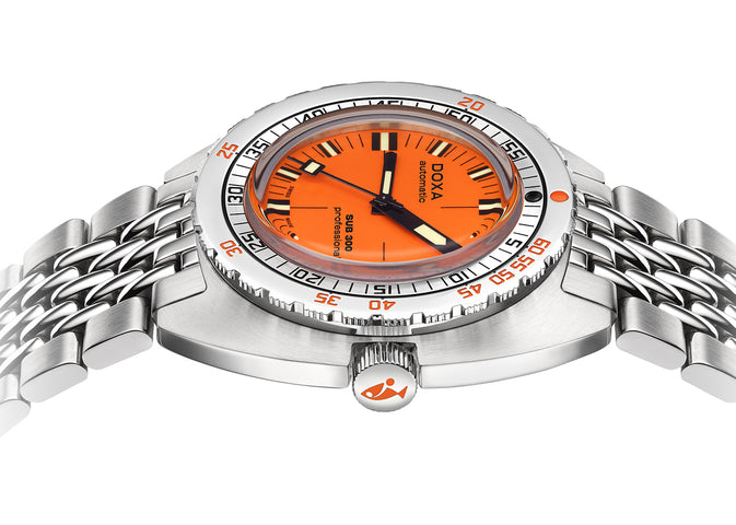 Doxa SUB 300 COSC Professional Bracelet Watch