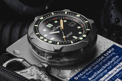 Delma Watch Quattro Black Limited Edition