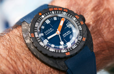 Doxa SUB 300 Carbon COSC Caribbean Rubber Watch