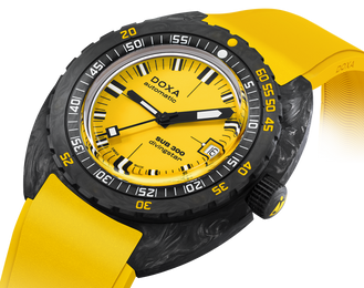 Doxa SUB 300 Carbon COSC Divingstar Rubber Watch