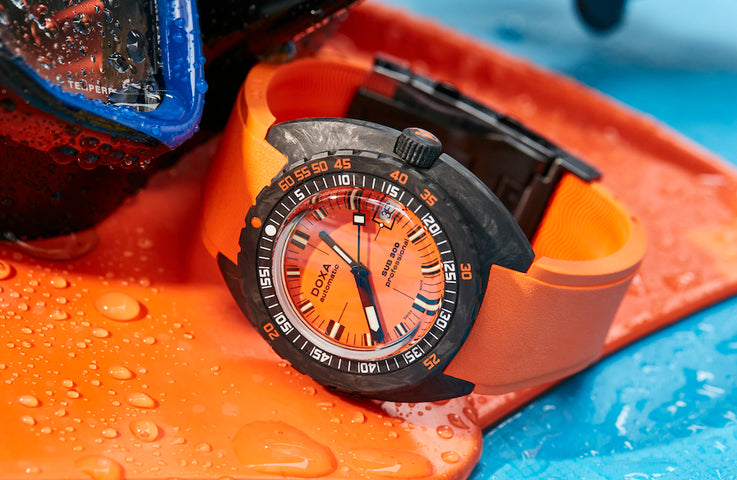 Doxa Watch SUB 300 Carbon COSC Professional Rubber