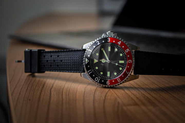Enoksen Watch Dive E02/H Coke Black & Red Special Edition