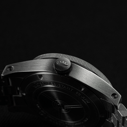 Fortis Flieger F-39 Automatic On Block Bracelet Watch