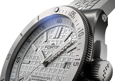 Fortis Marinemaster M-40 Snow White Watch