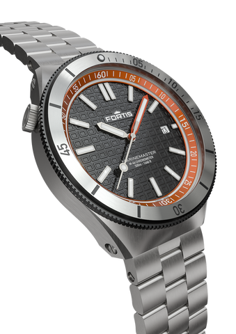 Fortis Marinemaster M-44 Amber Orange Watch