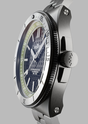 Fortis Marinemaster M 44 Woodpecker Green Bracelet Watch